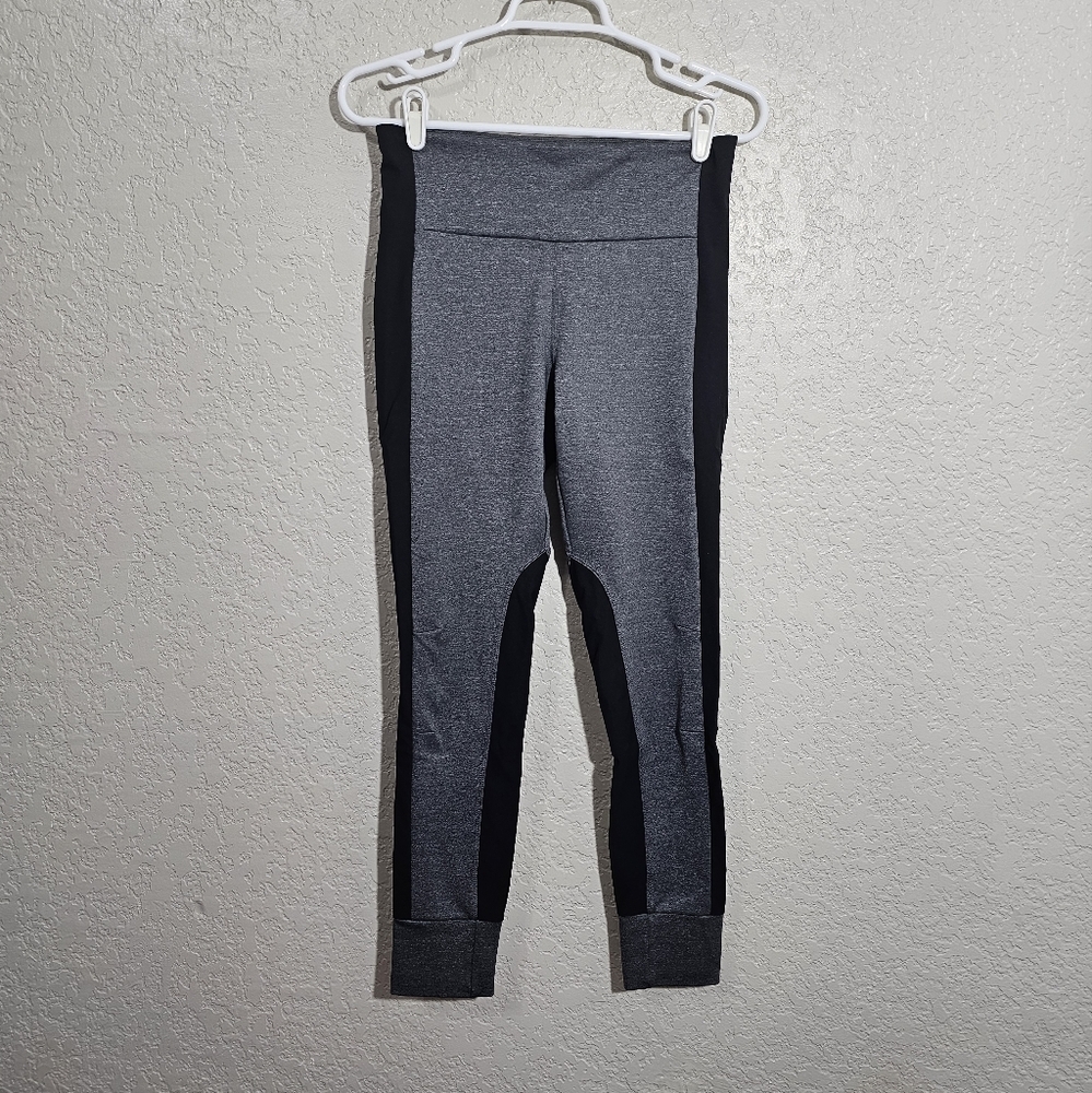 Athleta Essex Hybrid Black/Gray Leggings